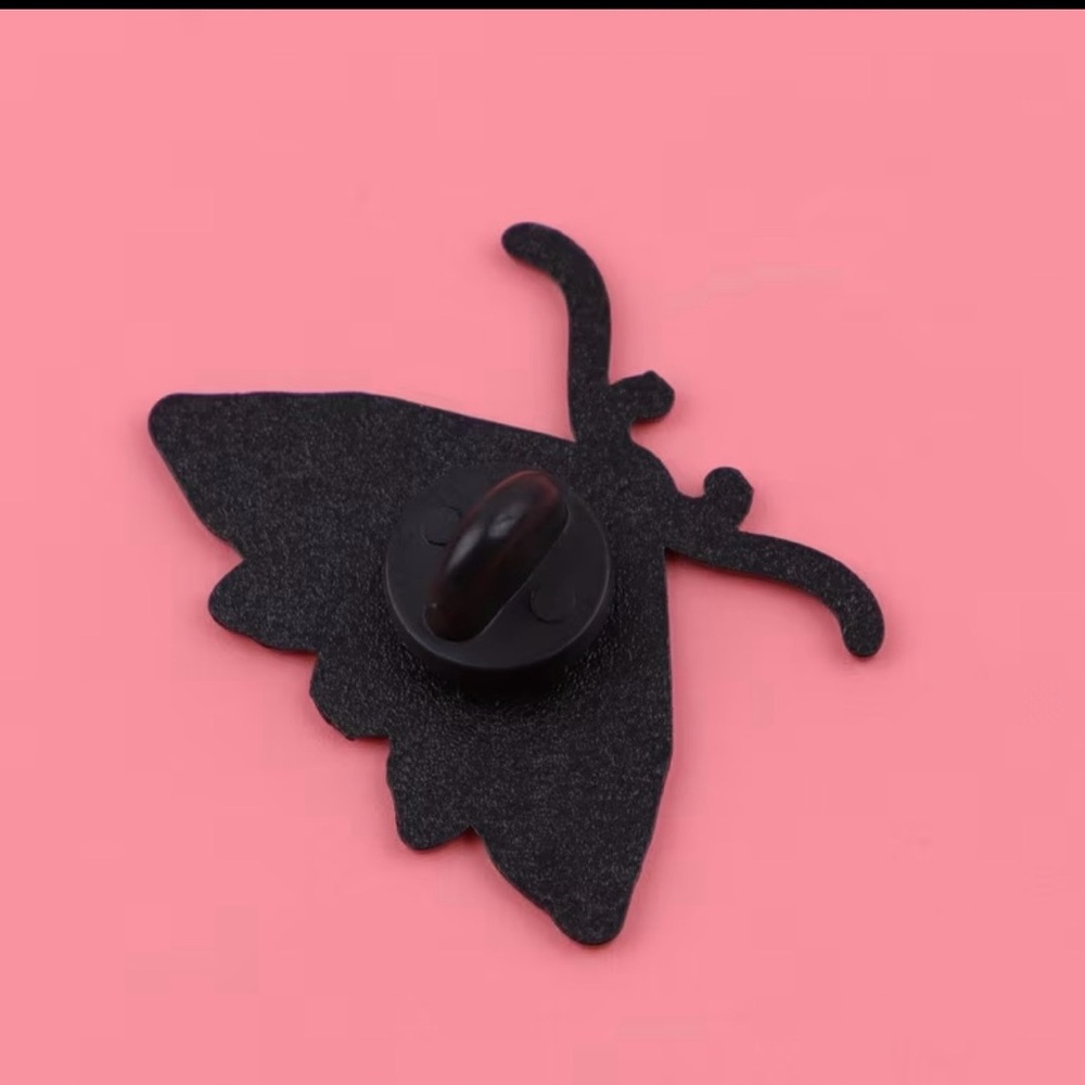 Skull Moth Enamel Pin - Iridescent Pastel Wings - Picture 3 of 4